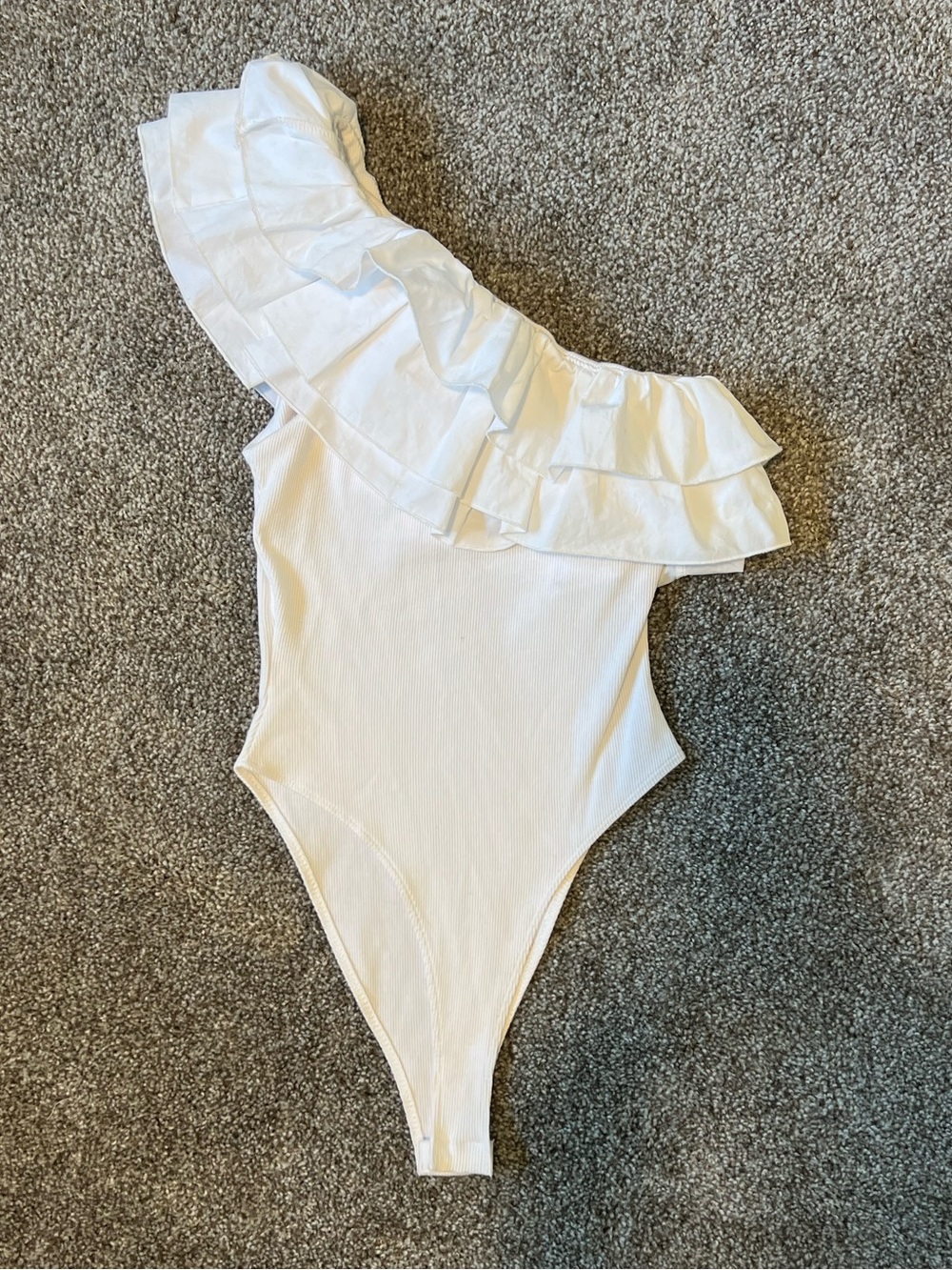 Zara White One-Shoulder Ruffle Bodysuit Size Small